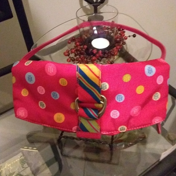 Bundle 2 items for $30 TOMMY HILFIGER" Authentic - Picture 1 of 4